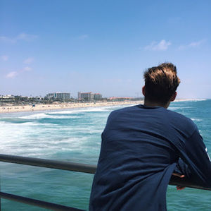 Meet your Posher, Ethan